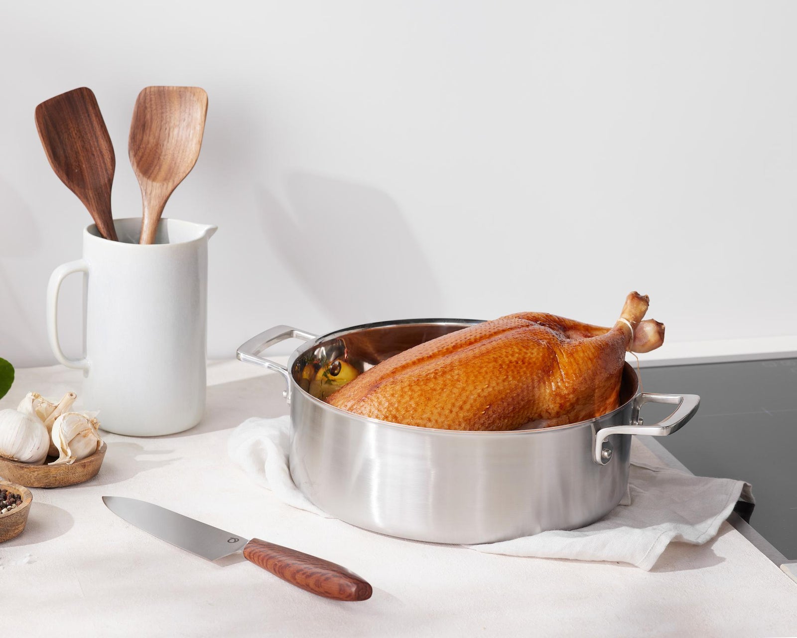 Laden Sie das Bild in den Galerie-Viewer, Tegame con nucleo in rame
