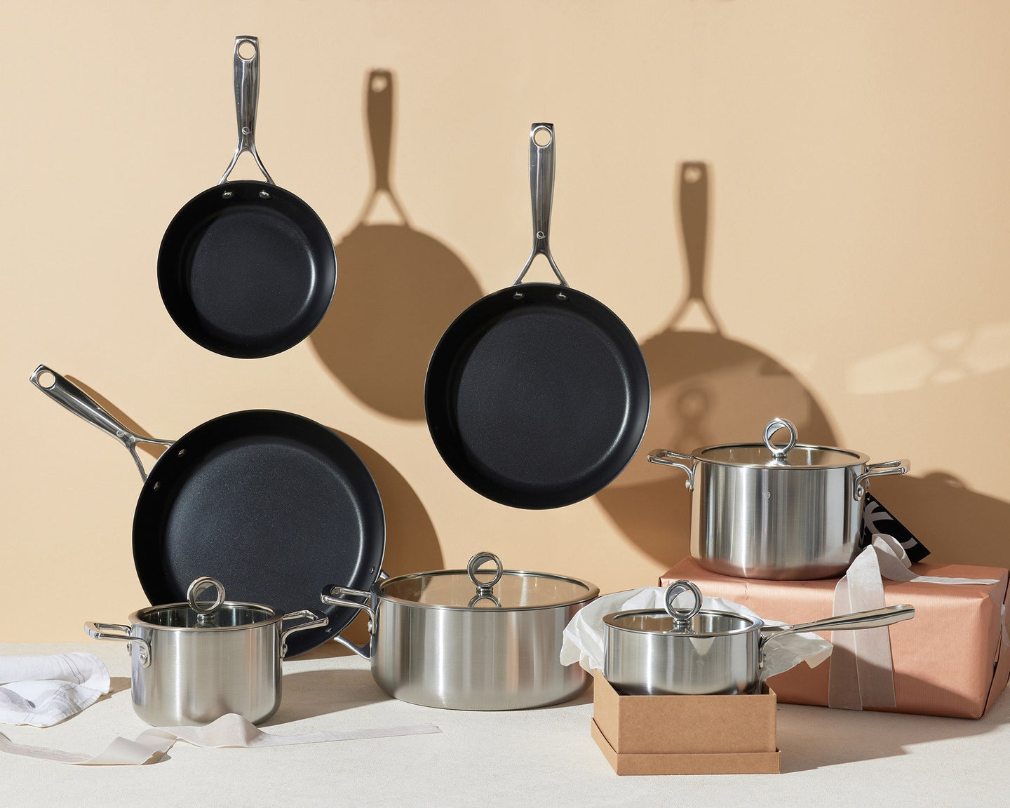 Set di pentole e padelle