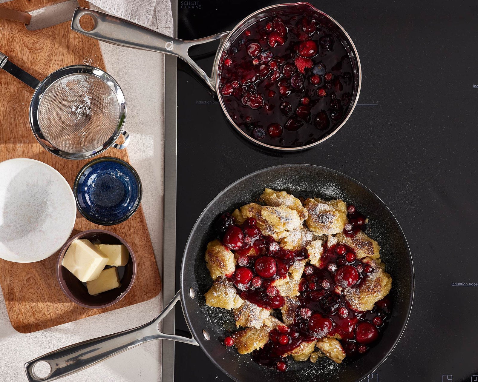 Laden Sie das Bild in den Galerie-Viewer, Padella con nucleo in rame rivestita
