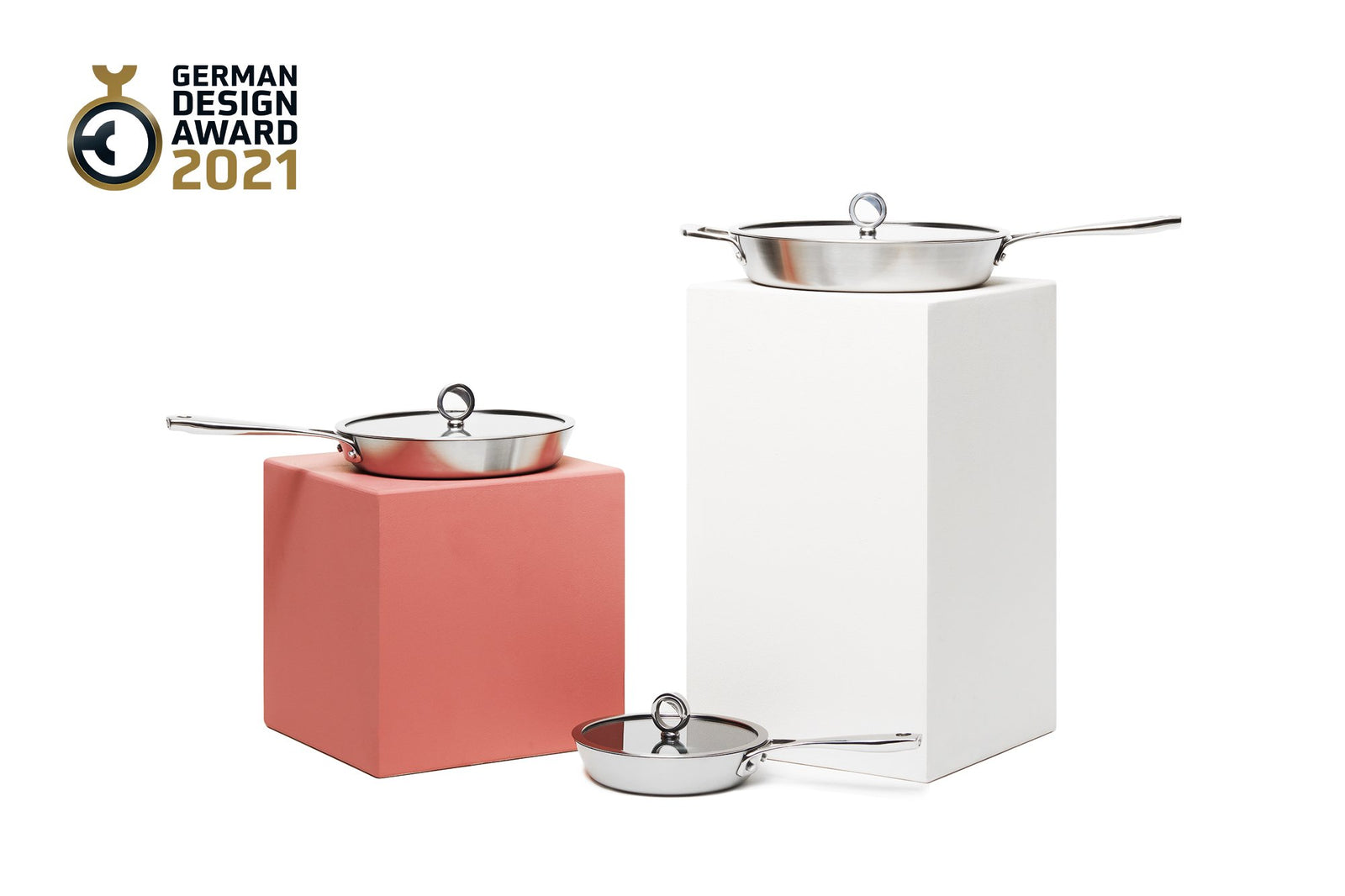 Laden Sie das Bild in den Galerie-Viewer, Padella con nucleo in rame rivestita
